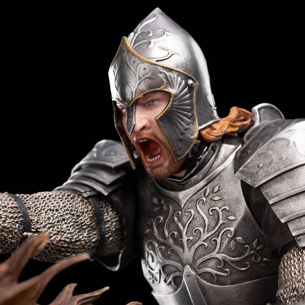 Gros plan sur le visage de Faramir, casque du Gondor et Arbre Blanc sur la cuirasse