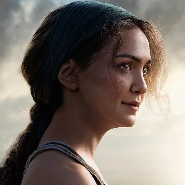 Bronwyn (Nazanin Boniadi) dans Les Anneaux de Pouvoir
